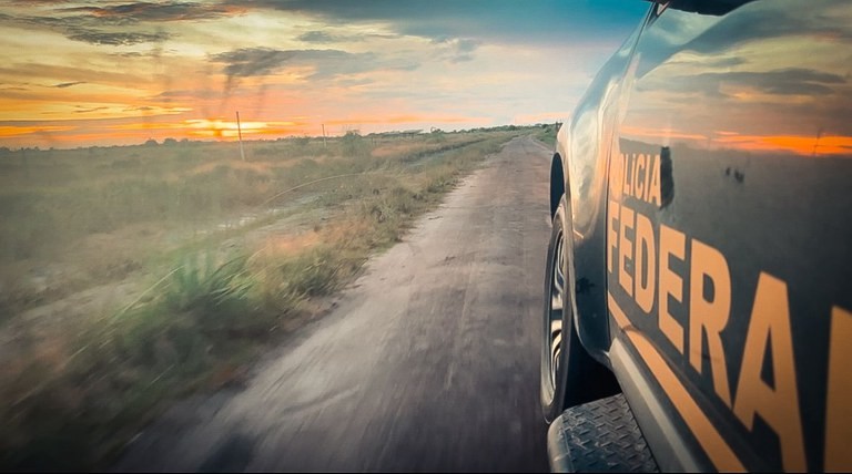 PF apura esquema milionário de fraudes em contratos públicos envolvendo empresários, advogado e servidores em RO