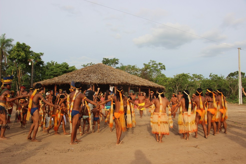 Indígenas convivem com garimpo ilegal em Sararé em MT — Foto: Arquivo pessoal