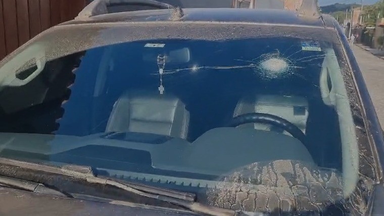 Carro de candidata à prefeitura de cidade baiana é alvo de disparos de arma de fogo na BR-030