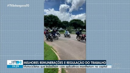 Motociclistas que trabalham por aplicativo fazem manifestação por melhorias de trabalho