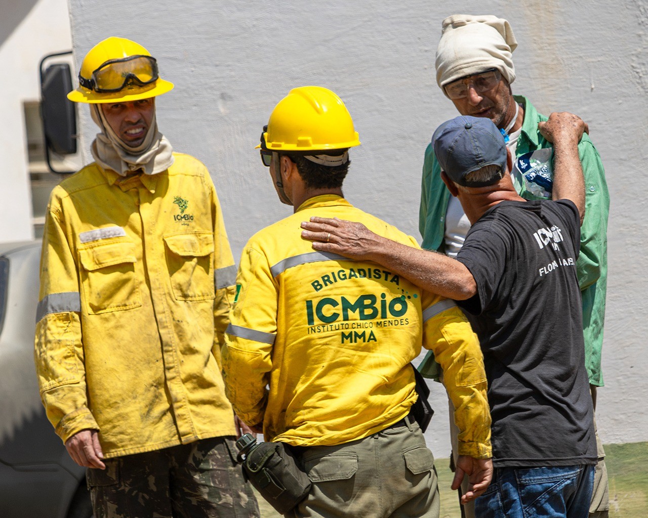 Incêndio na Floresta Nacional de Ipanema mobiliza equipes de resgate e arrecadação de alimentos para a fauna: 'Trabalho de formiguinha', diz biólogo