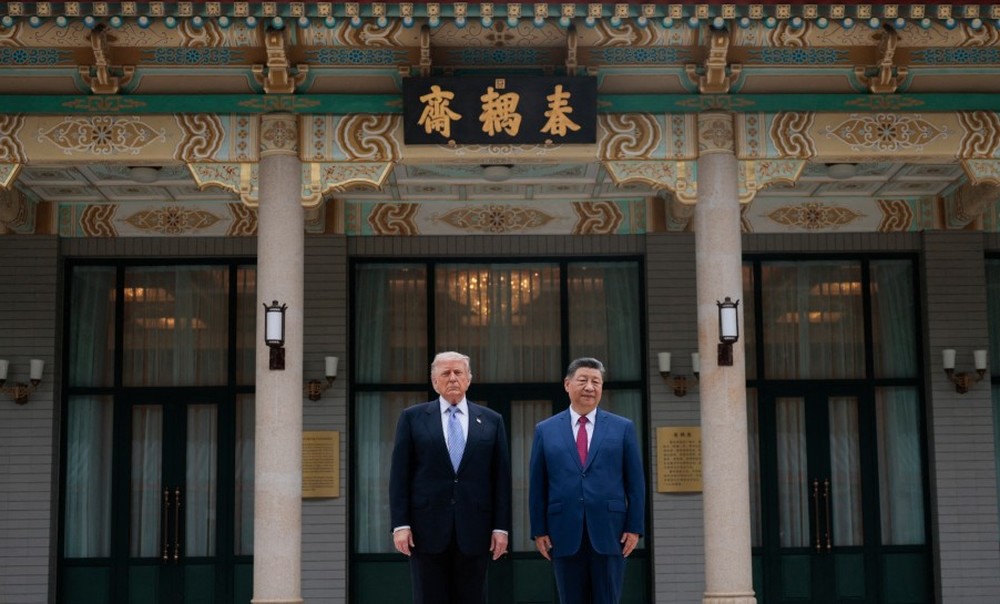 Xi Jinping alterna entre a busca por estabilidade com Estados Unidos e parceria com a Rússia