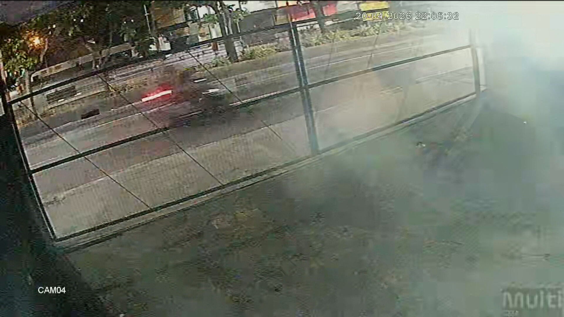 Jovem morre após colisão entre motocicletas em Niterói; família diz que acidente foi causado por bandalha