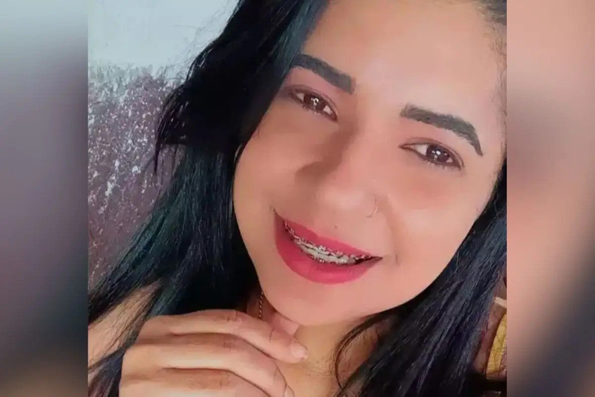 Homem mata mulher na frente dos filhos após fofoca sobre traição do pai em MS