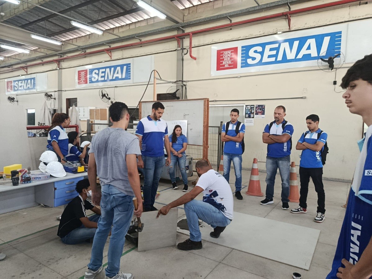 Senai abre mais de mil vagas em cursos gratuitos de qualificação profissional no Grande Recife; saiba como se inscrever