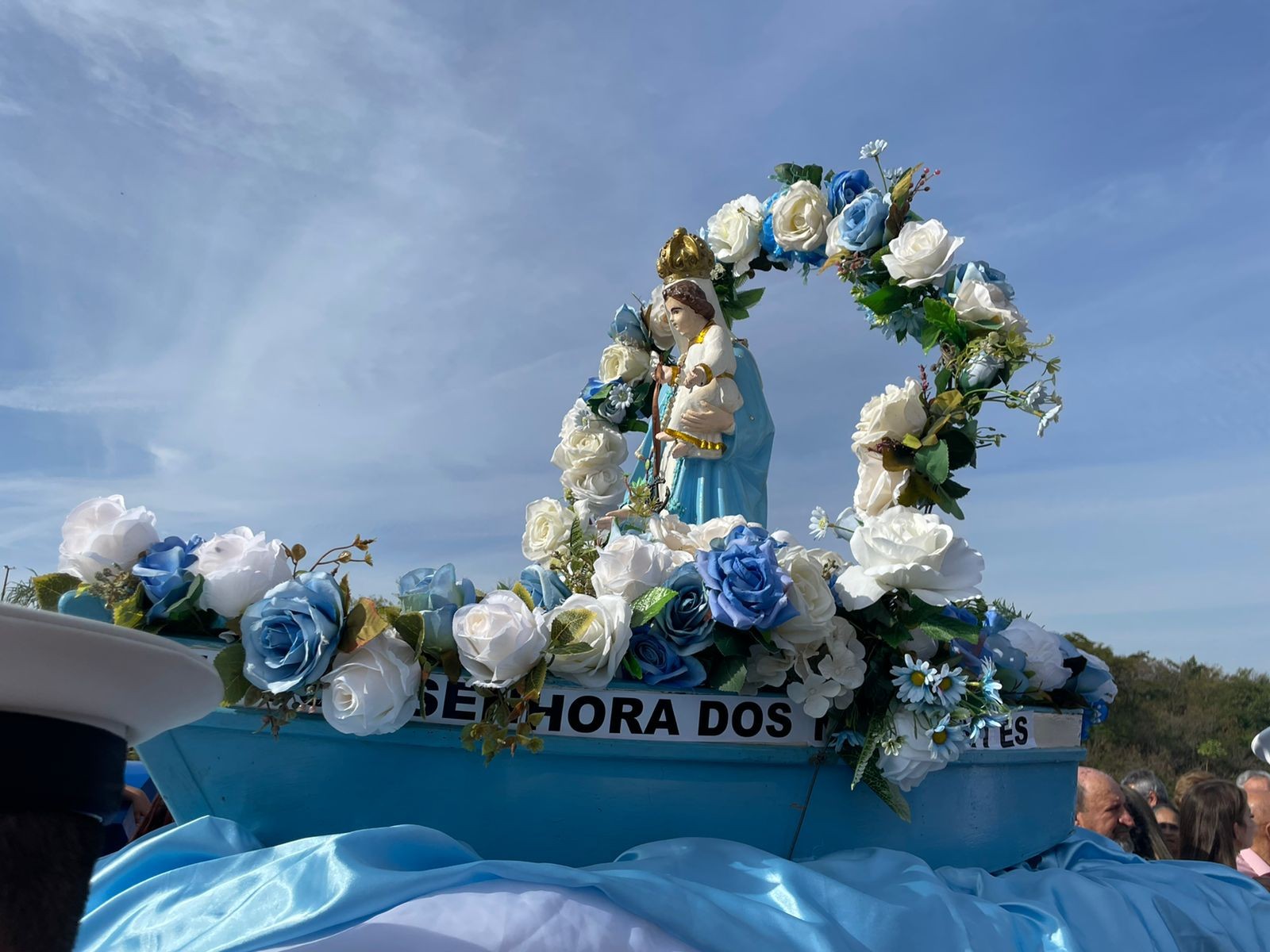 Com união entre estados e celebração de tradição de mais de sete décadas, fiéis católicos realizam procissão fluvial de Nossa Senhora dos Navegantes