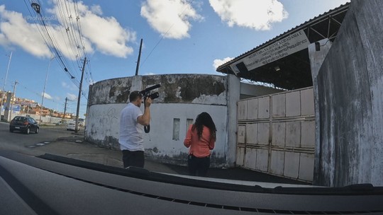 VÍDEO: Profissão Repórter é impedido de acompanhar inspeção de hospital psiquiátrico na Bahia em condições consideradas 'catastróficas' - Programa: Profissão Repórter 