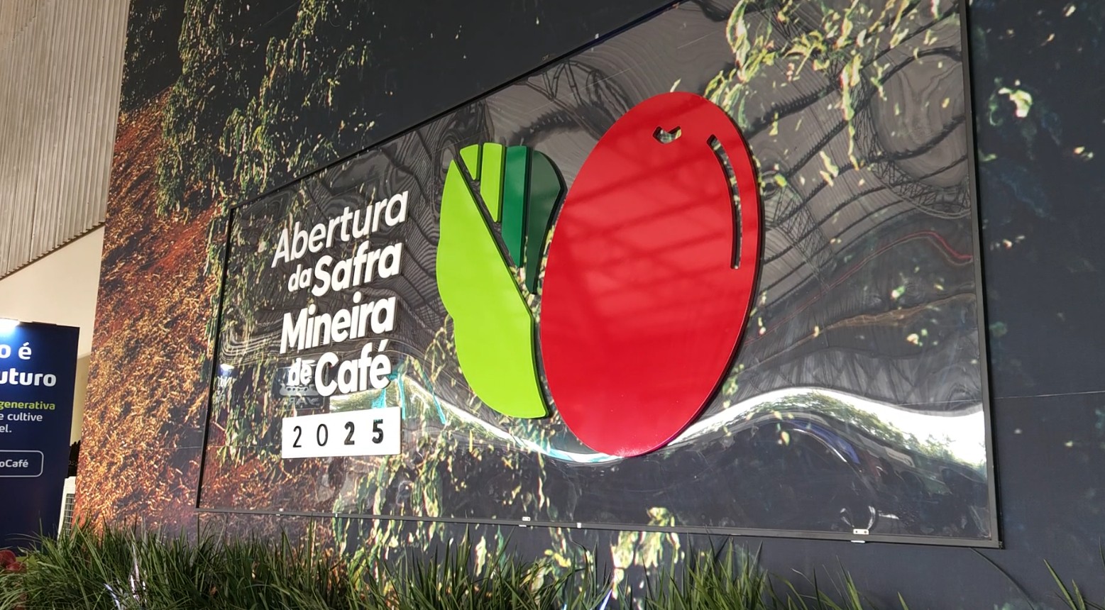 Abertura da Safra Mineira de Café reúne autoridades e produtores em Araguari
