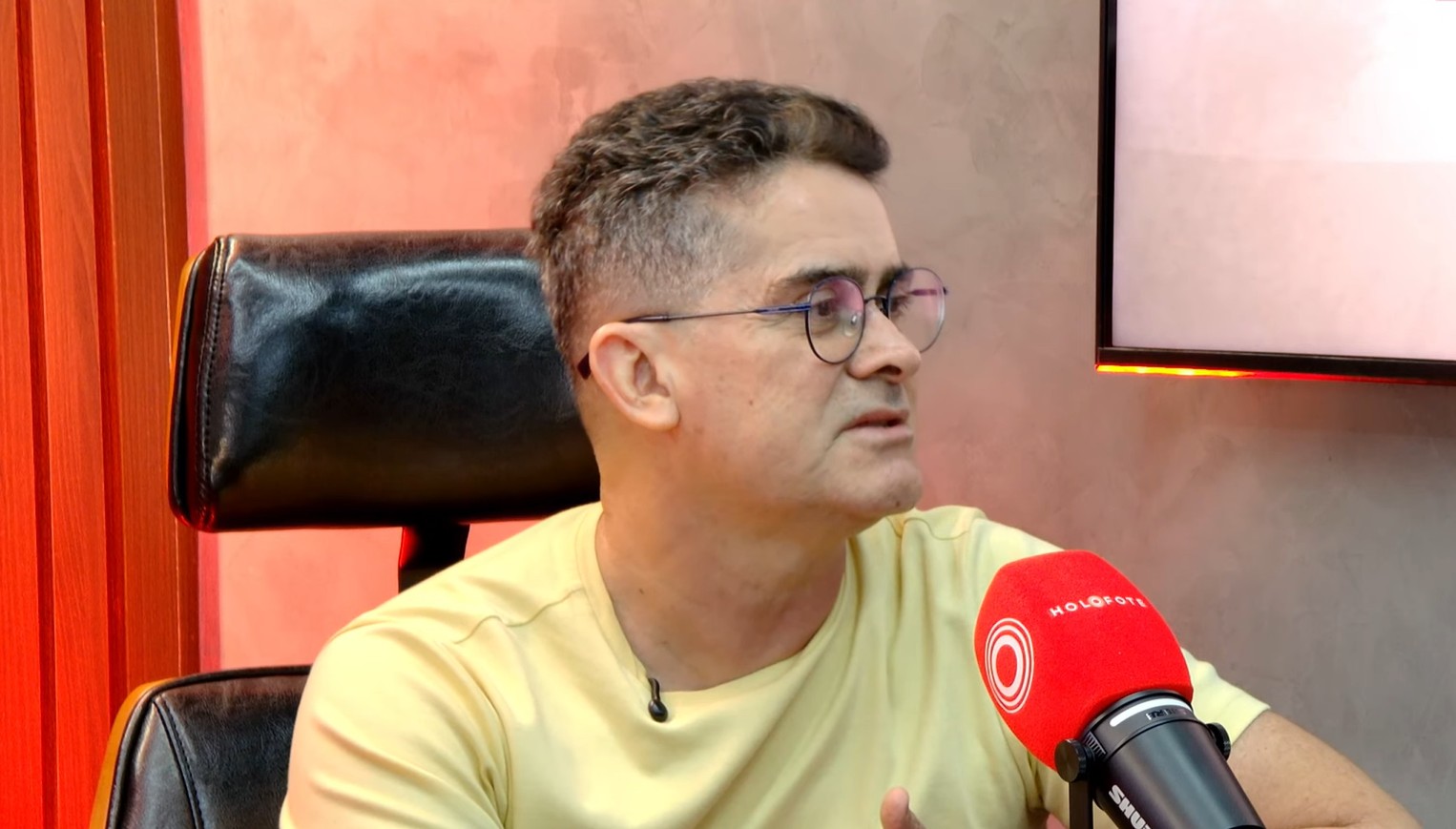 Eleições 2026: David Almeida participa de entrevista e propõe programa de asfaltamento de vias no interior