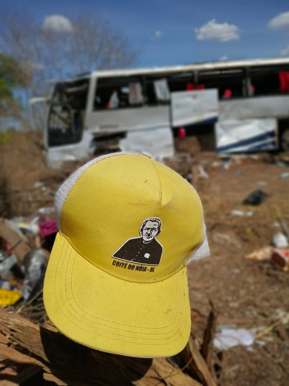 Acidente com romeiros em Alagoas: homem perde três parentes na AL-220 | G1