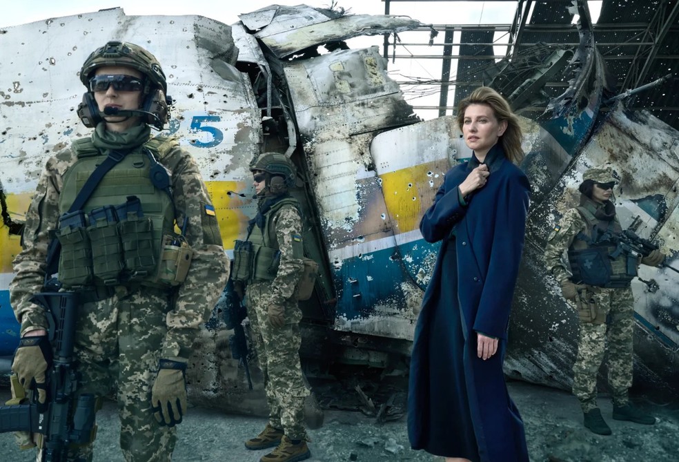 Zelensky e esposa posam para 'Vogue' e causam polêmica | G1