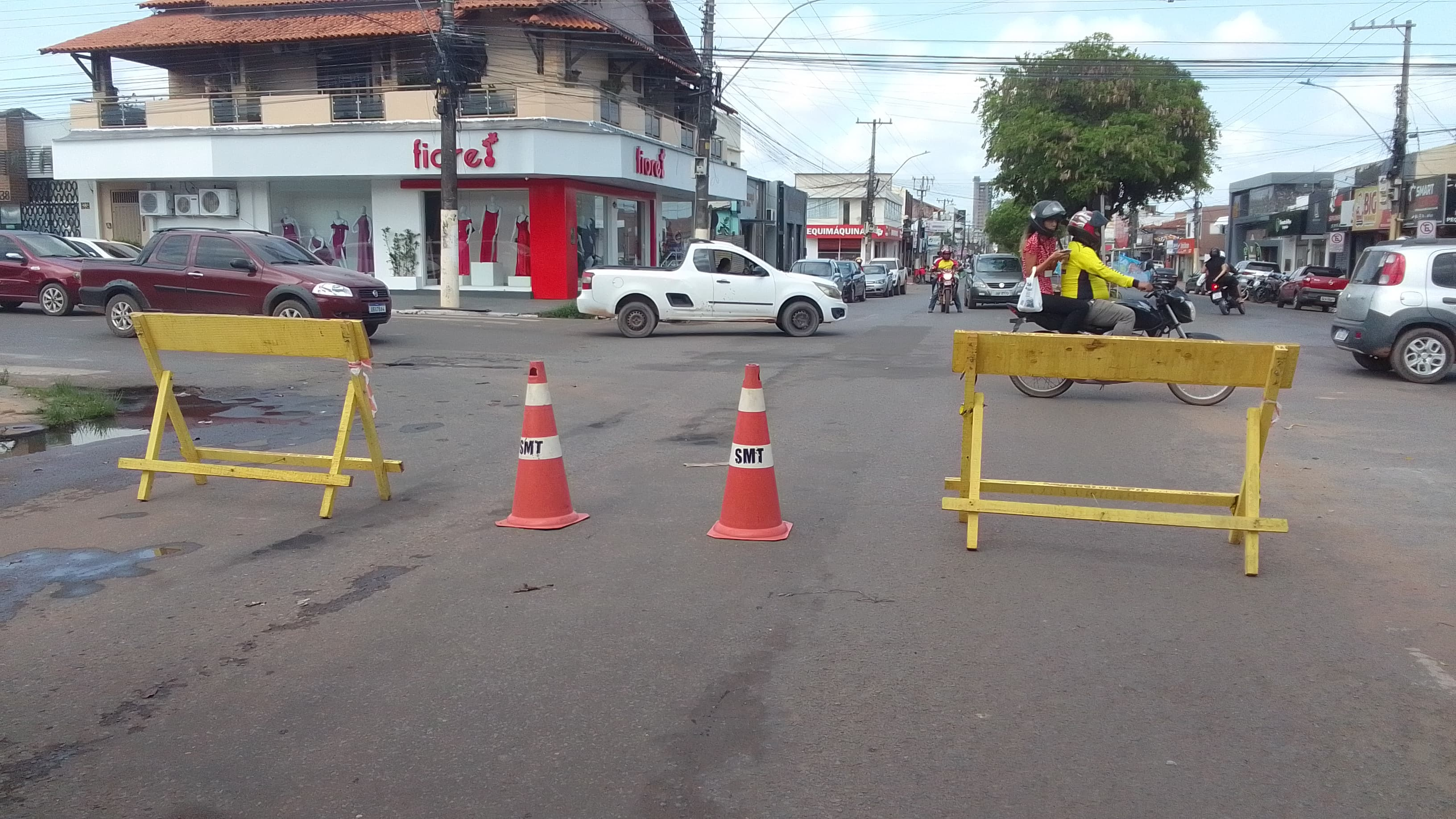 Eleições 2024: parte da avenida Mendonça Furtado é interditada próximo ao Fórum Eleitoral em Santarém