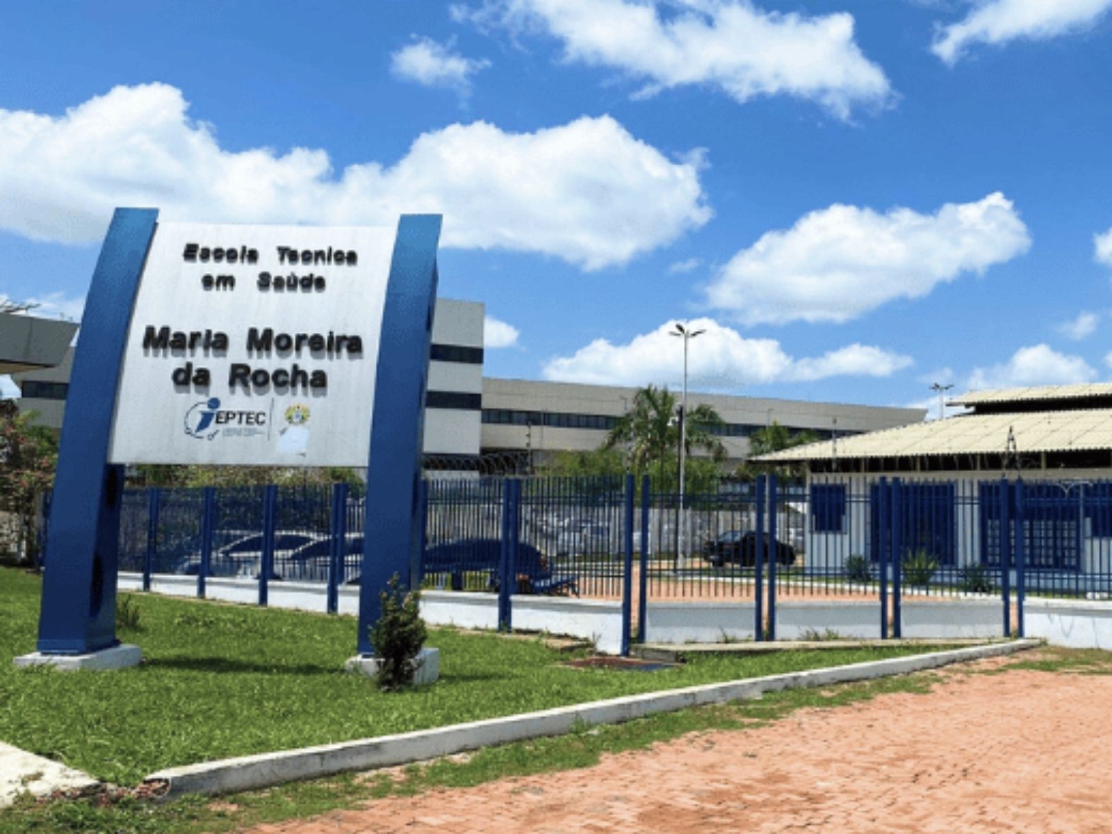 Escola para capacitação de servidores da saúde é criada no Acre