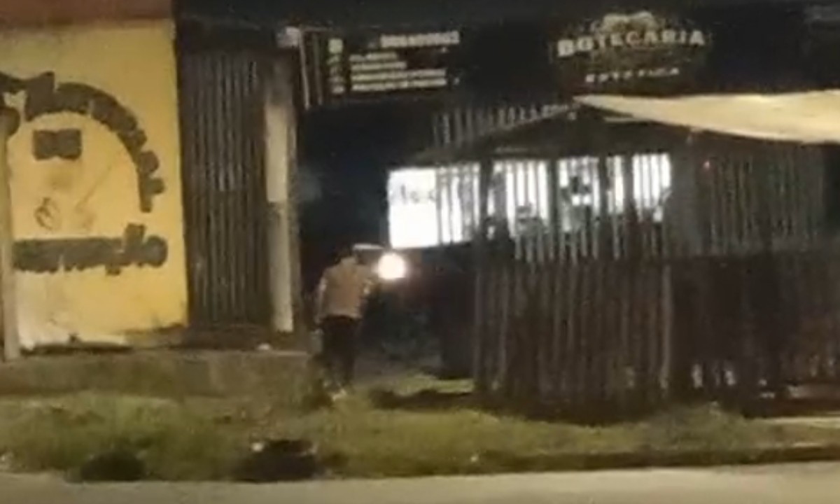 Dono de bar é morto por policial após tentar impedir briga de casal em Manaus; suspeito é preso em flagrante
