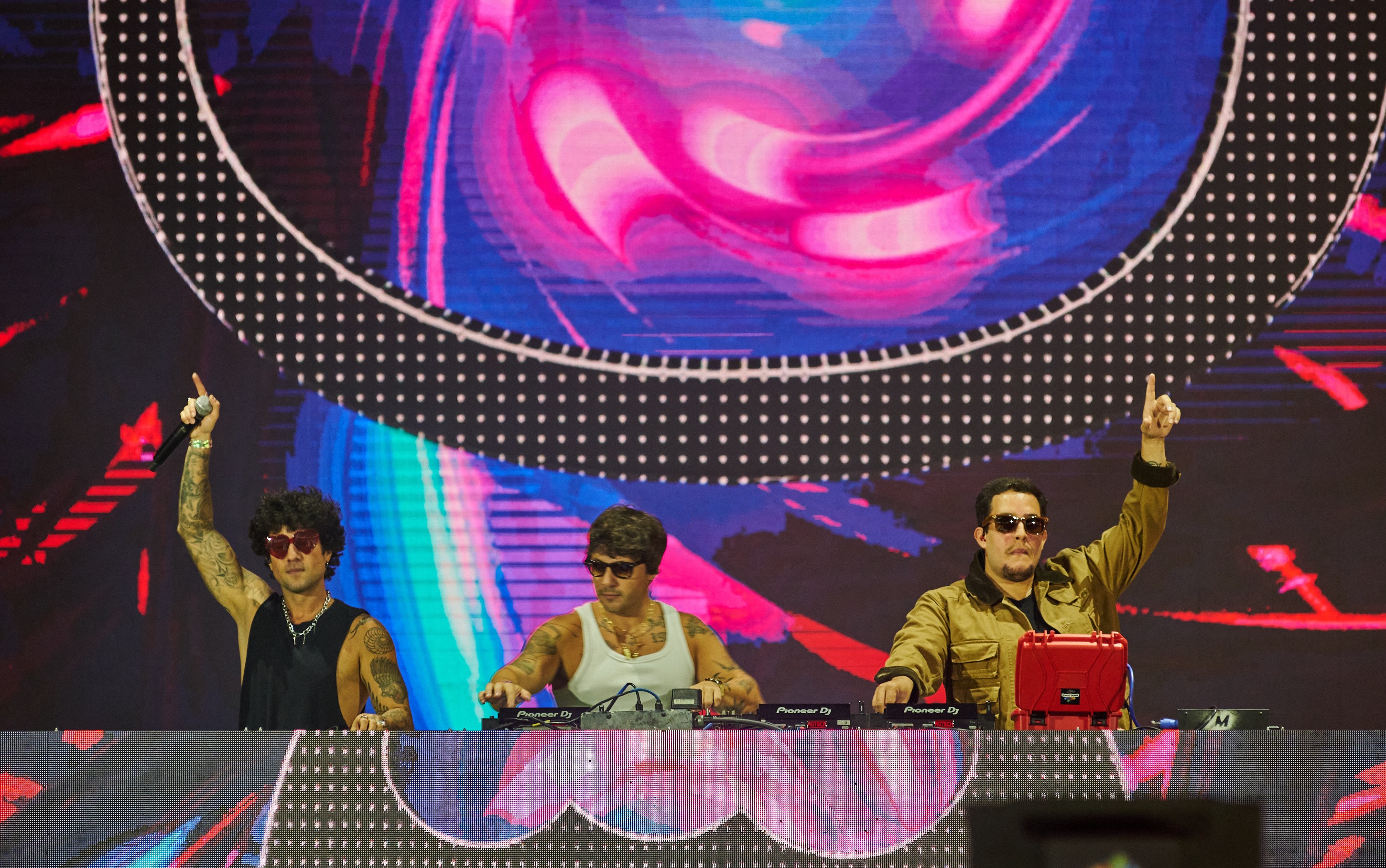 Locos Djs fazem balada até o sol nascer no rodeio de Ribeirão Preto, SP ...