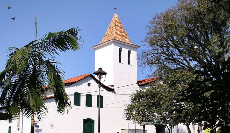 Festa de Nossa Senhora do Carmo acontece até terça-feira em Mogi das Cruzes