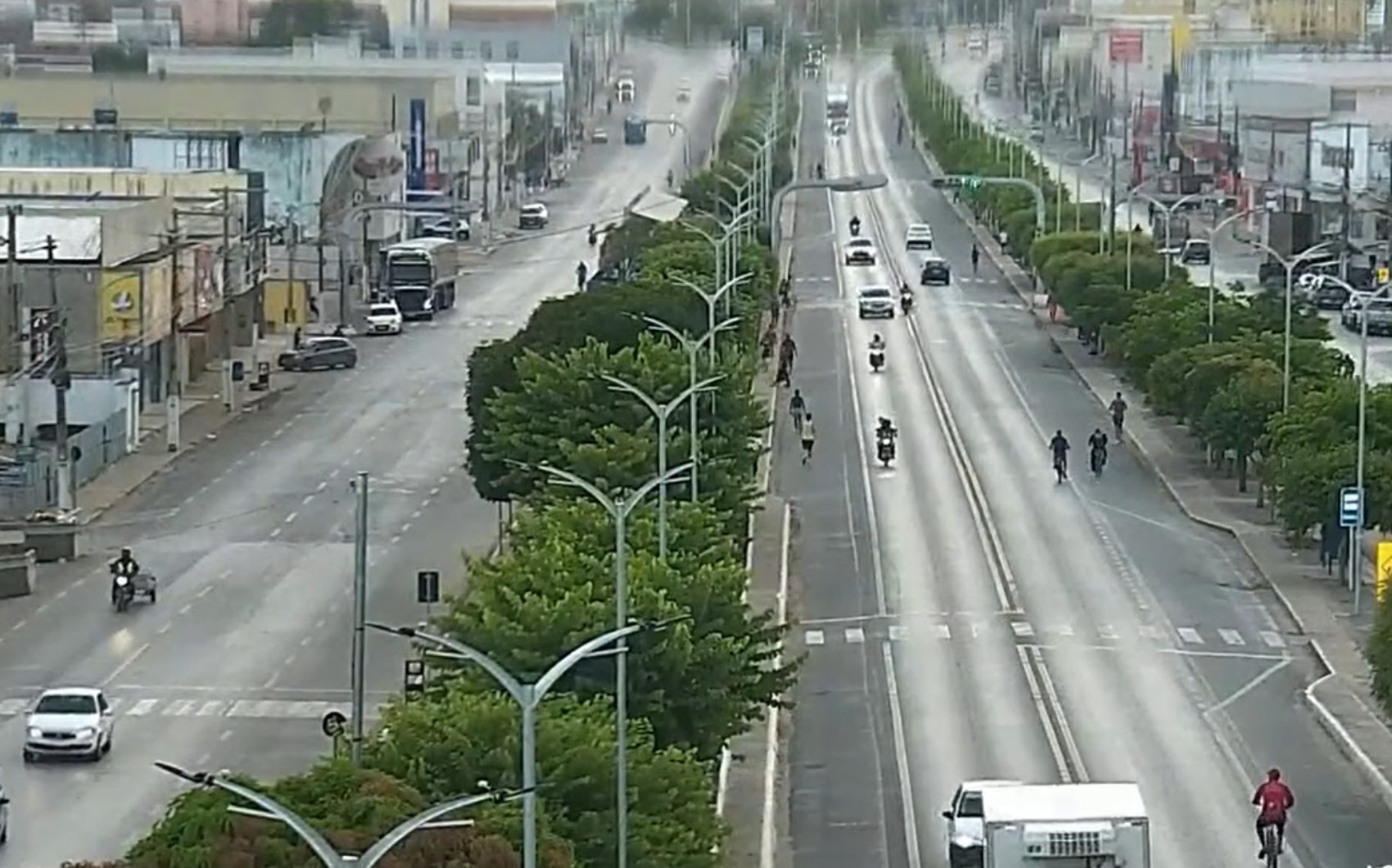 Previsão é de céu encoberto e pancadas de chuva na maior parte da Bahia durante fim de semana
