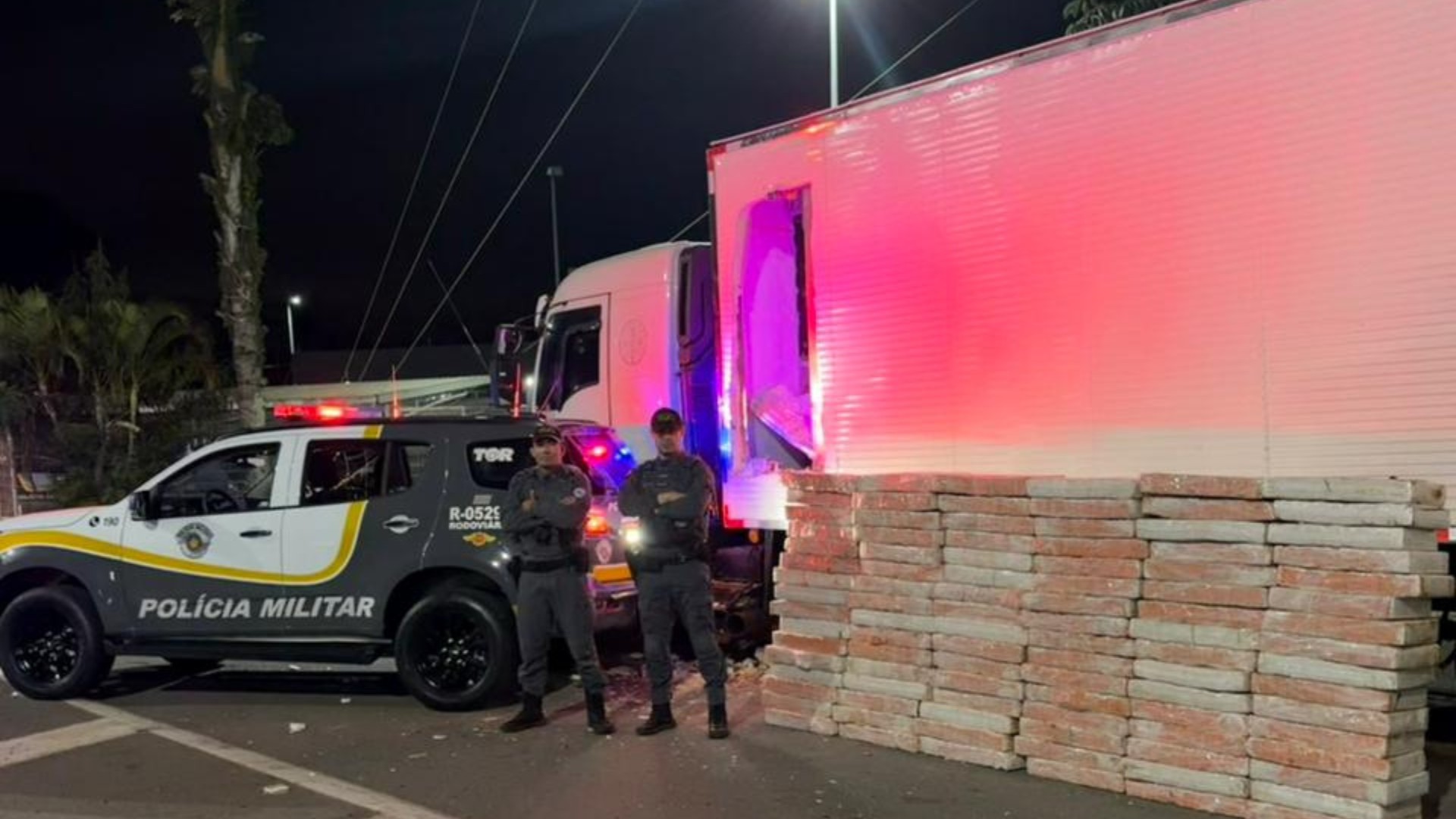 Carga de 1,5 tonelada de maconha é apreendida na rodovia Raposo Tavares
