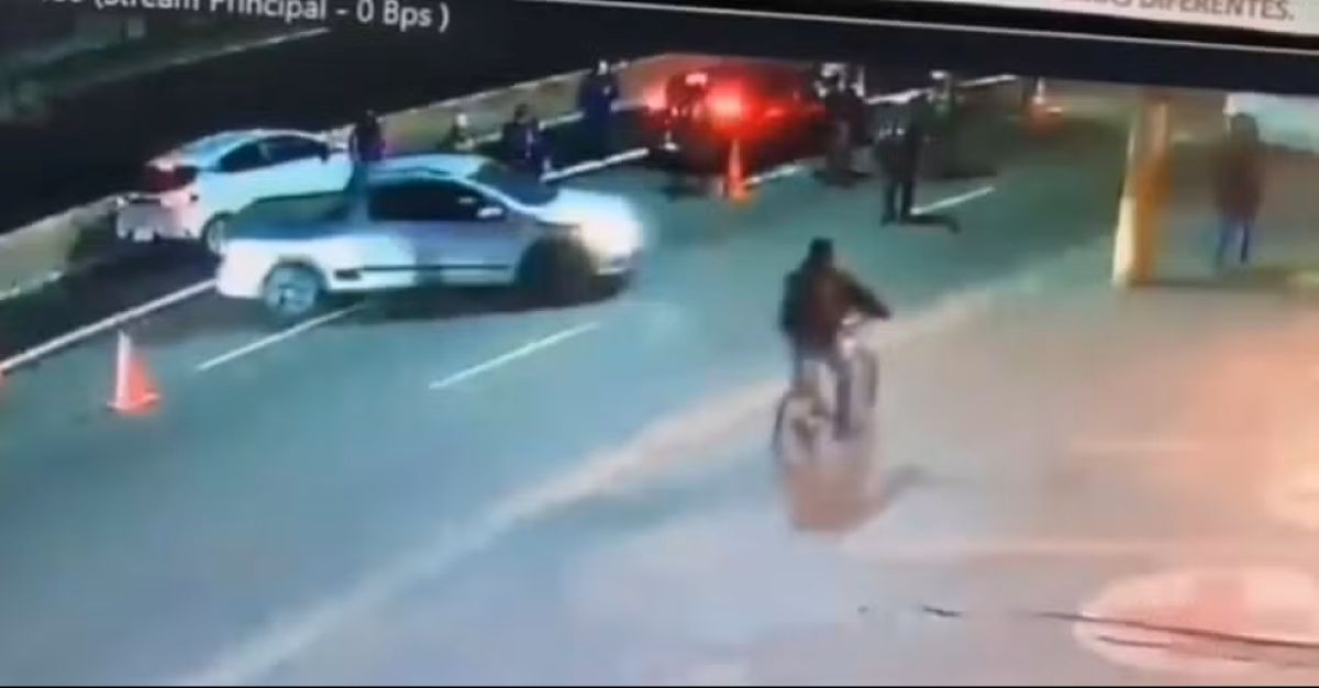 Jovem que atropelou PM e fugiu após ser parado em blitz na Zona Norte de SP é preso; VÍDEO