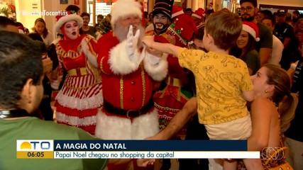 Papai Noel chega em shopping de Palmas e encanta crianças