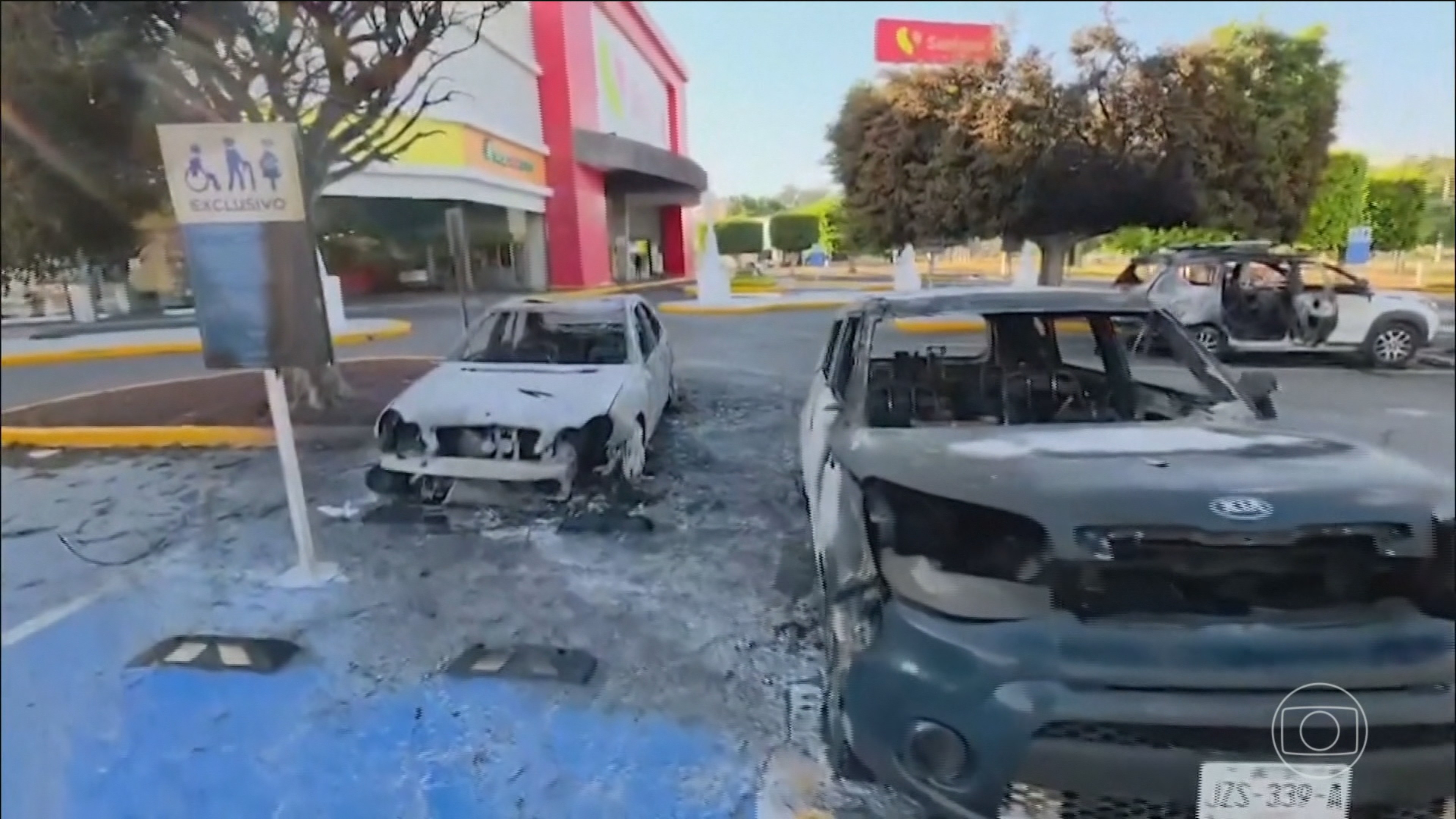 Morte do traficante mais procurado do México mergulha parte do país no caos; mais de 60 pessoas morreram