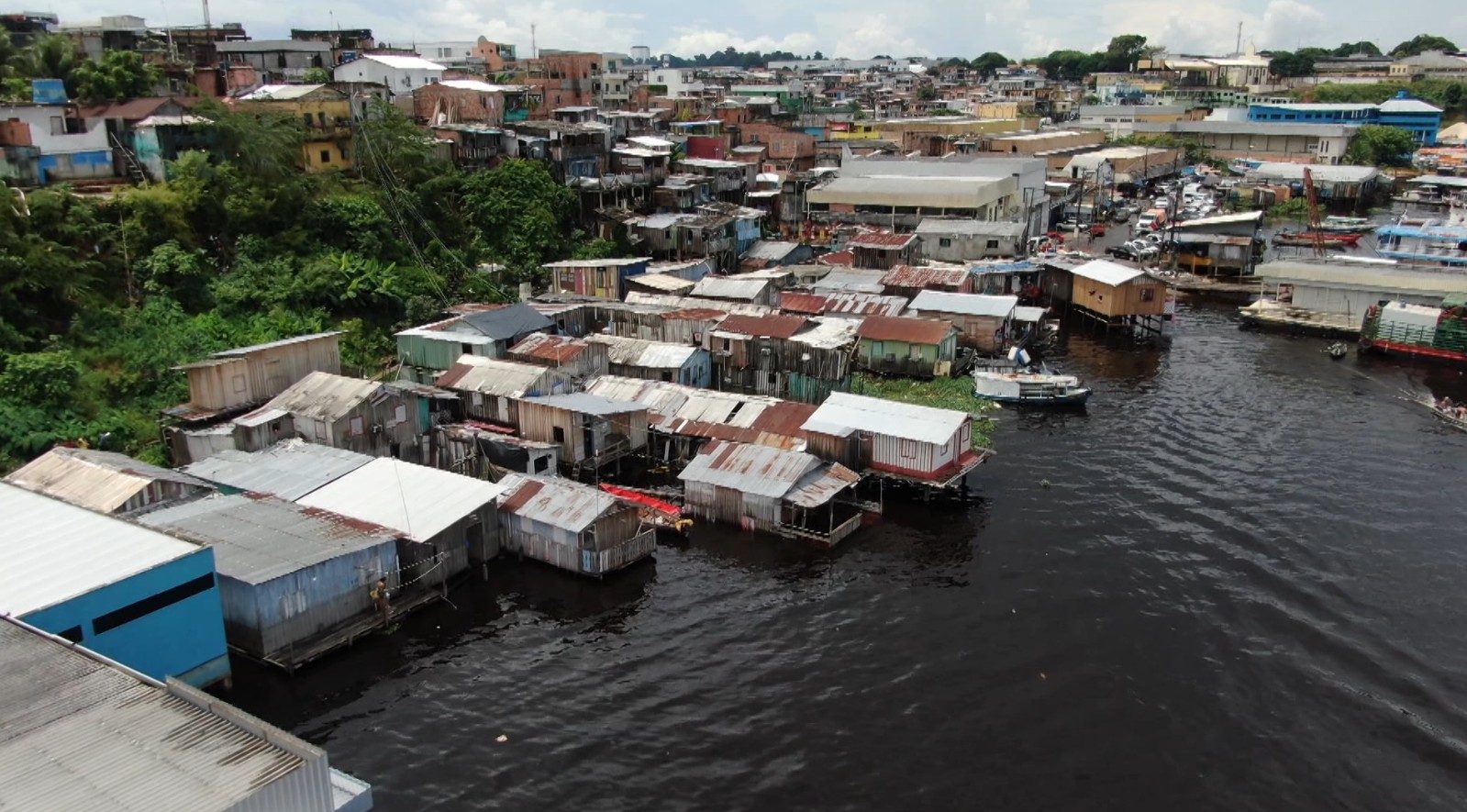 Cheia dos rios avança no Amazonas e já atinge mais de 400 mil pessoas