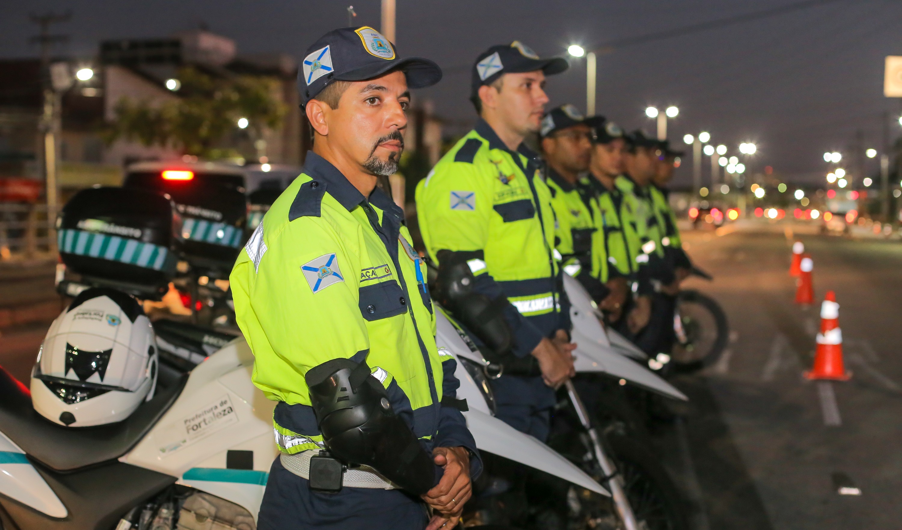 Obras na Rua Leonardo Mota alteram trânsito na Aldeota, em Fortaleza; veja desvio