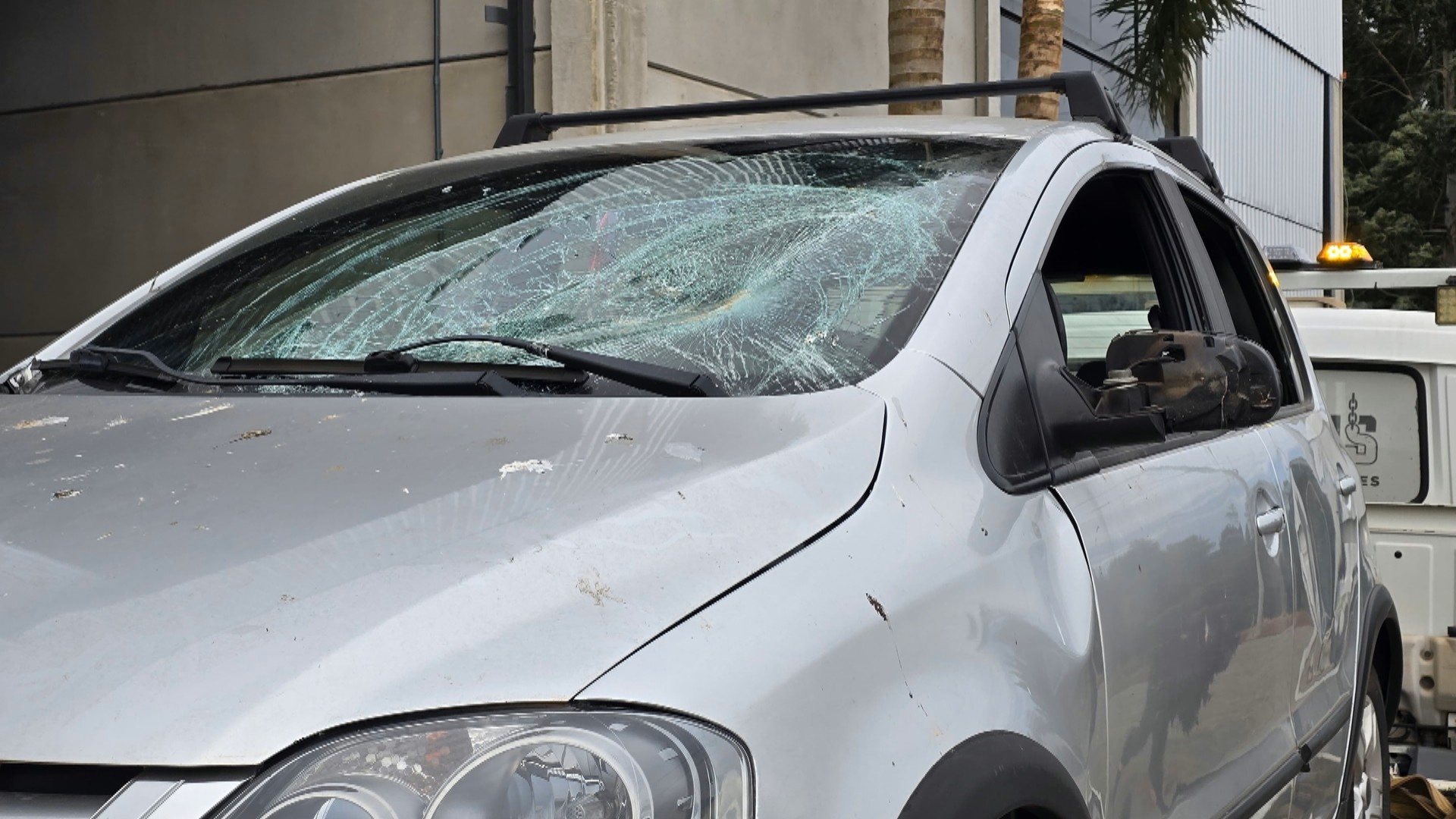 Motociclista é perseguido após discussão no trânsito, cai da moto e morre atropelado por ônibus em Passo Fundo, diz polícia