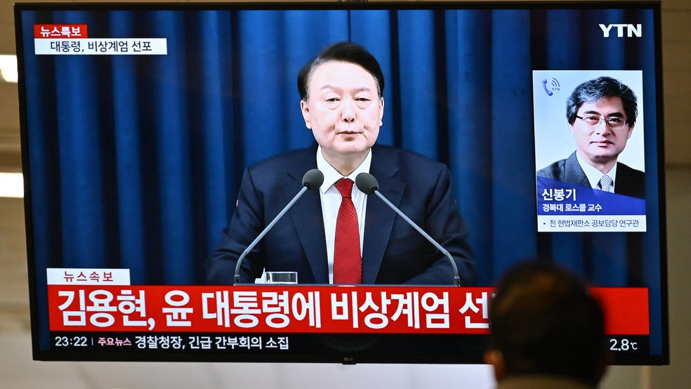 Pronunciamento do presidente da Coreia do Sul, Yoon Suk Yeol no qual decreta lei marcial — Foto: Anthony Wallace/AFP