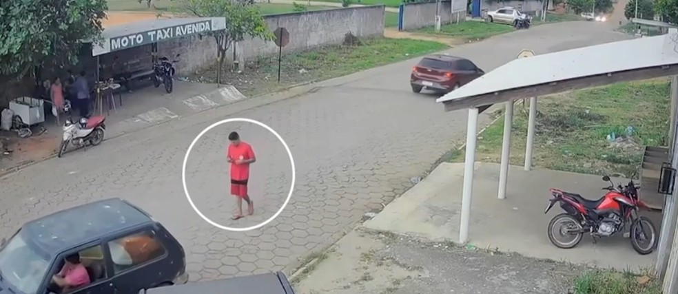 Homem é perseguido e morto a facadas em via pública no sul do Pará — Foto: TV Liberal