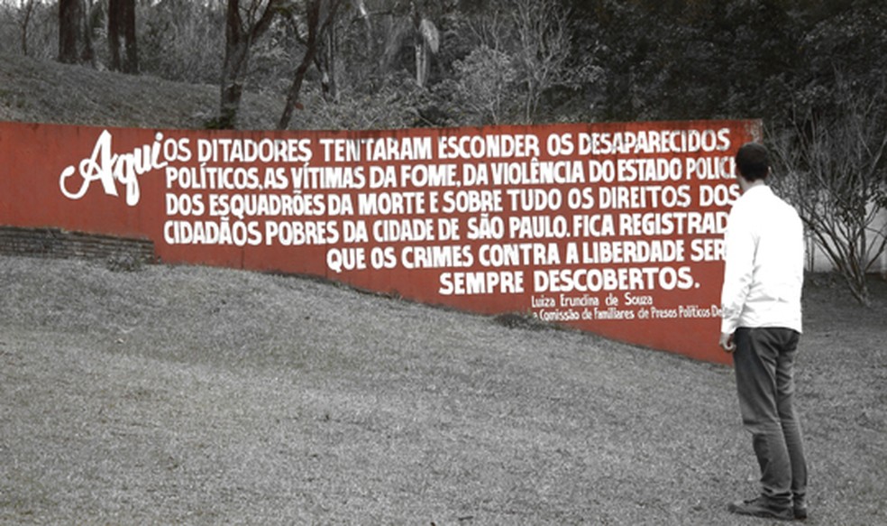 Restos mortais foram encontrados na vala clandestina de Perus — Foto: Reprodução/Prefeitura de SP