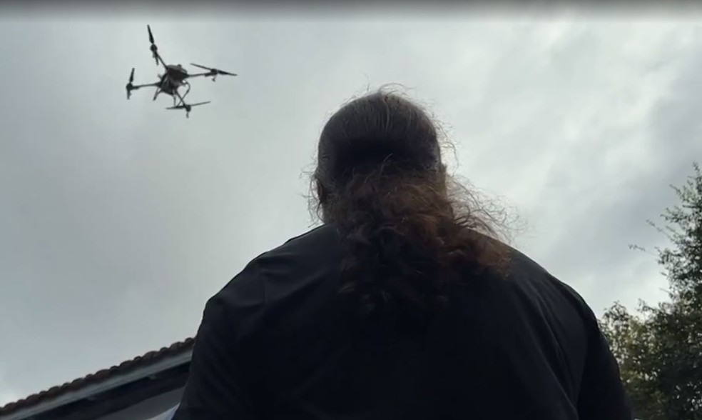 Drones são aliados no combate ao mosquito da dengue no centro-oeste paulista — Foto: TV TEM/ Reprodução