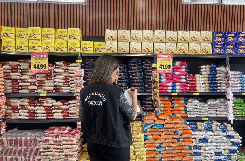 Cesta básica em Maceió varia R$ 106; flocão e ovos com maior diferença de valores