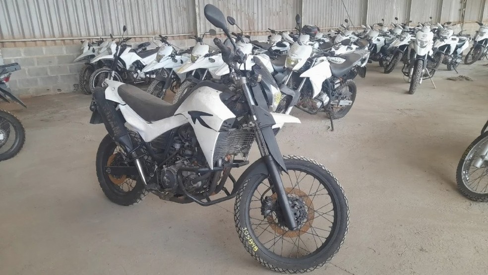 Yamaha XT 660R de 2016, com lance mínimo de R$ 18.600 — Foto: divulgação/DMI