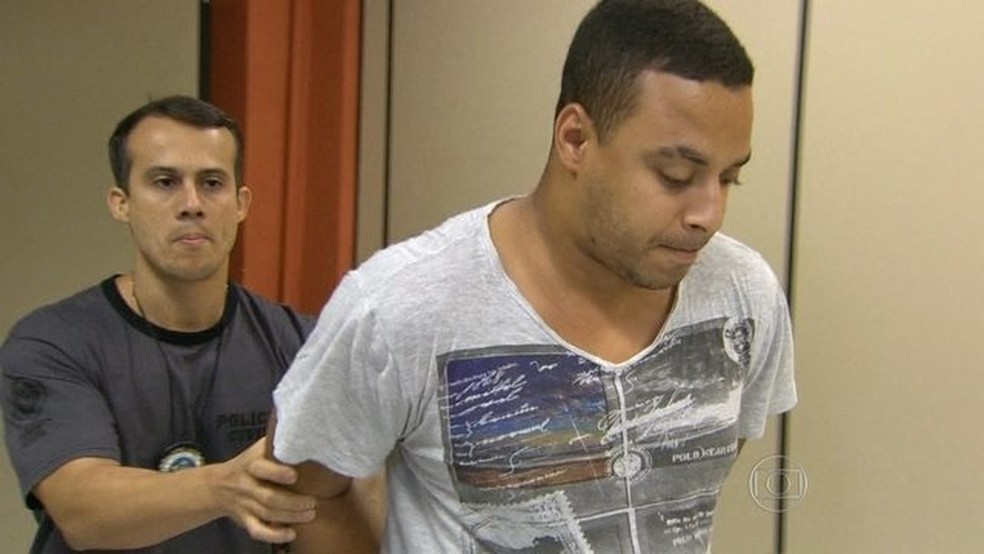 Thiago Fernandes Virtuoso, o Tio Comel, na época em que foi preso por 'saidinha de banco' — Foto: TV Globo