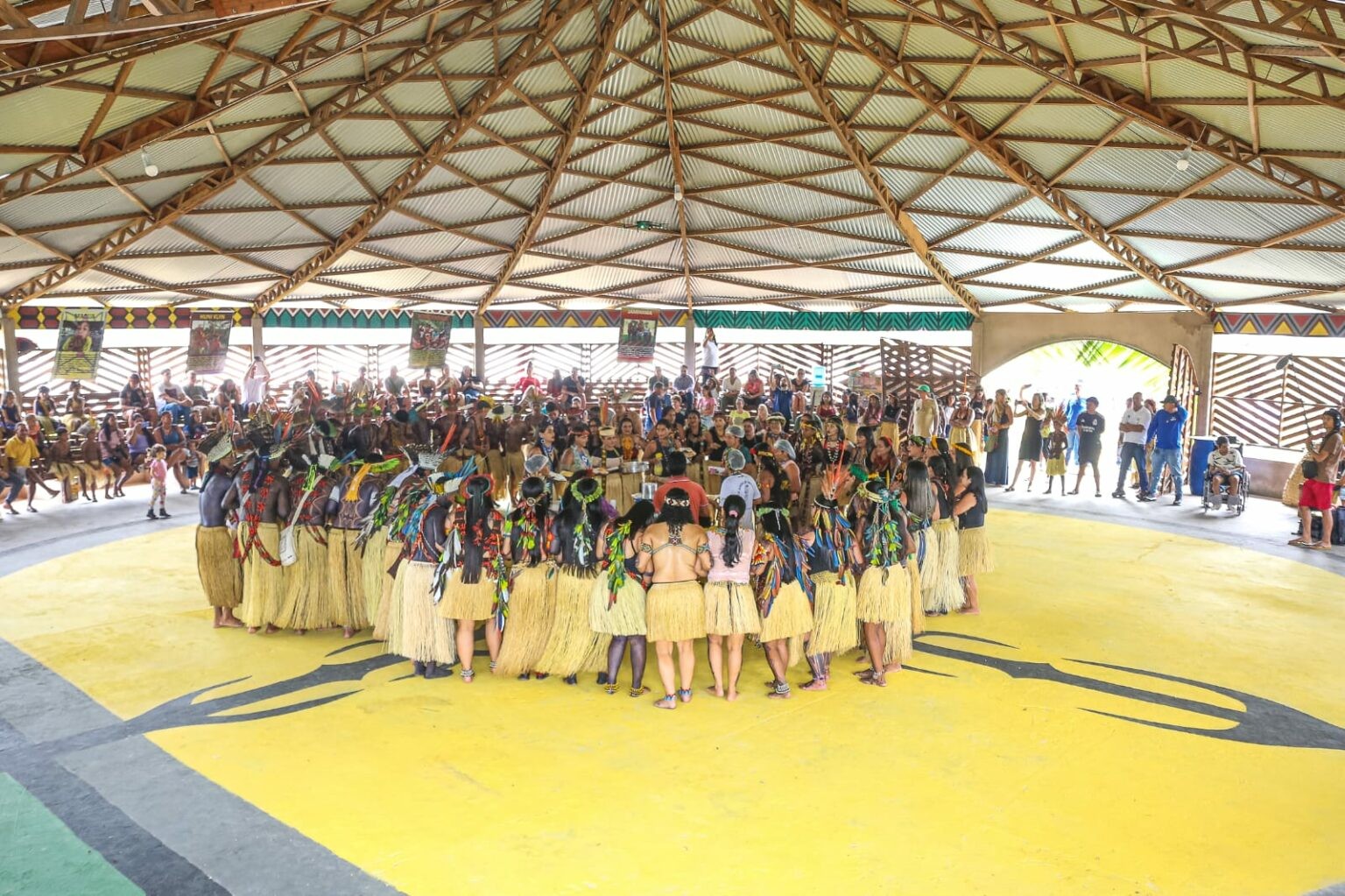 MPF e MP cobram realização de concurso para professores indígenas no Acre; último ocorreu em 1992