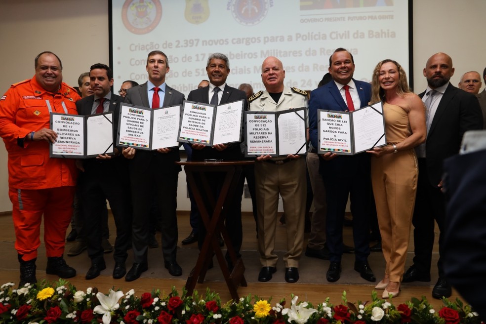 Governo da Bahia autoriza concursos para PM e bombeiros e cria novos cargos para a Polícia Civil — Foto: Thuane Maria/GOVBA