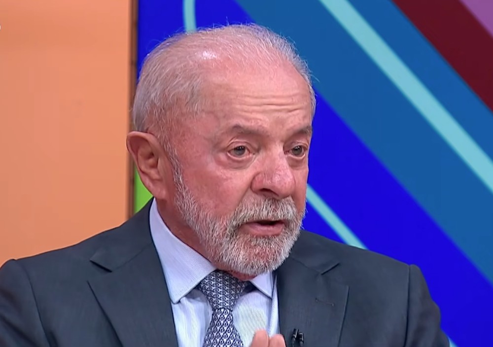 Lula inicia sessões de radioterapia no couro cabeludo para prevenir recidiva de câncer de pele