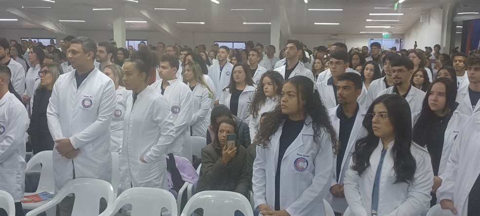 Juramento do jaleco foi marcado por vários momentos na UCP -PJC. — Foto: Assessoria.