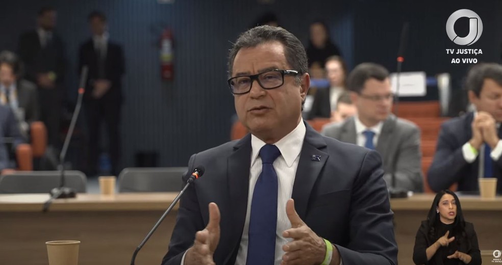 Ex-comandante da Marinha Almir Garnier em depoimento ao STF — Foto: TV Justiça/Reprodução