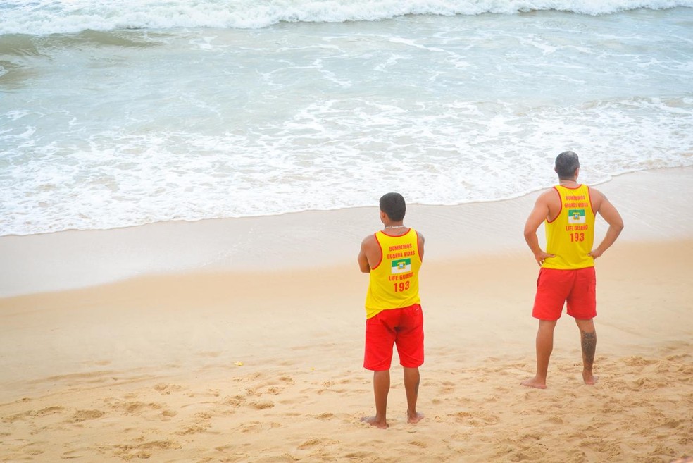 Bombeiros do RN monitoram praia no litoral potiguar — Foto: CBMRN/Divulgação