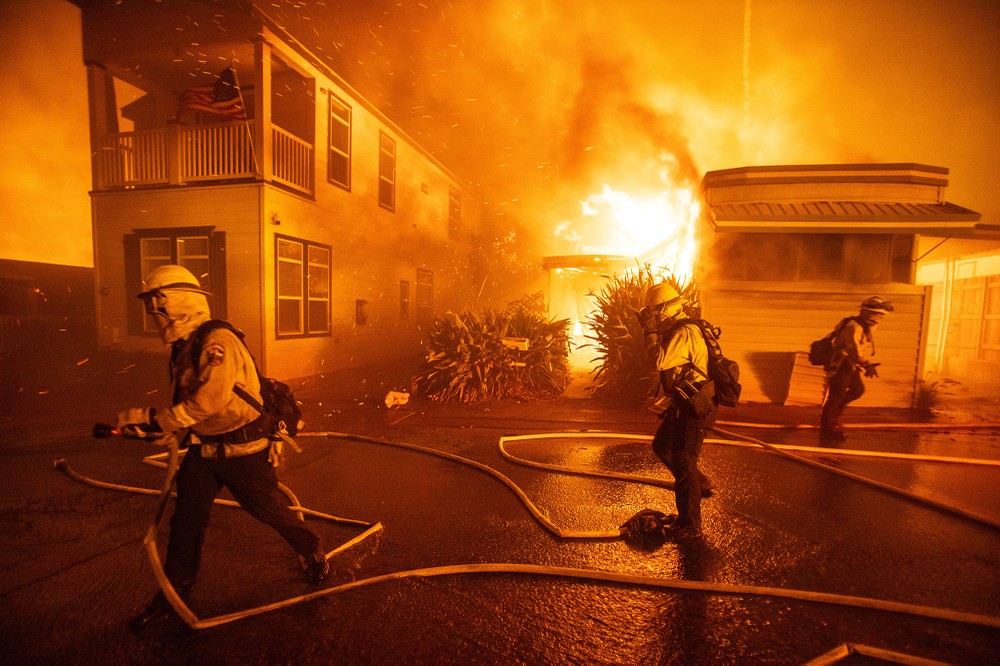 Antes e depois em FOTOS: o pior incêndio da história de Los Angeles | G1