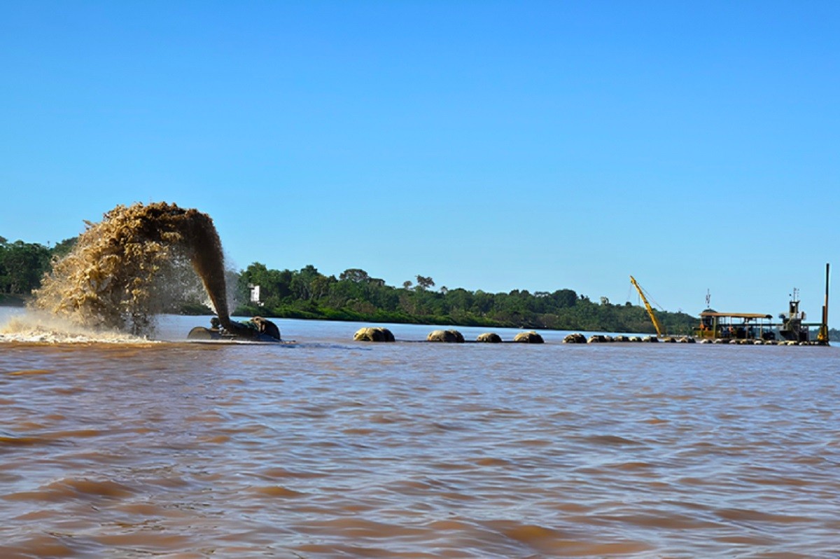 MPF pede suspensão imediata de dragagem da Alcoa no Rio Amazonas, em Juruti, e aponta risco ambiental