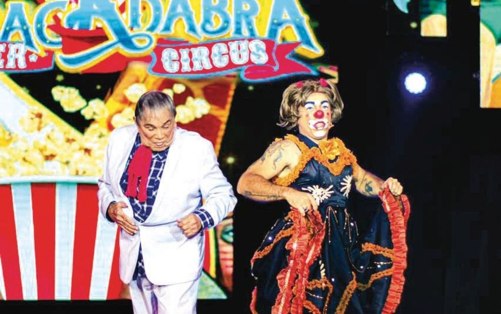 Dedé Santana e Diego Hypólito apresentam o circo musical 'Abracadabra' em Goiânia, Goiás — Foto: Divulgação