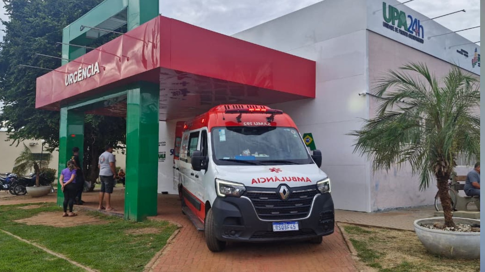 Sete estudantes passam mal em escola e aulas são suspensas no PI; Vigilância Sanitária apura cheiro forte