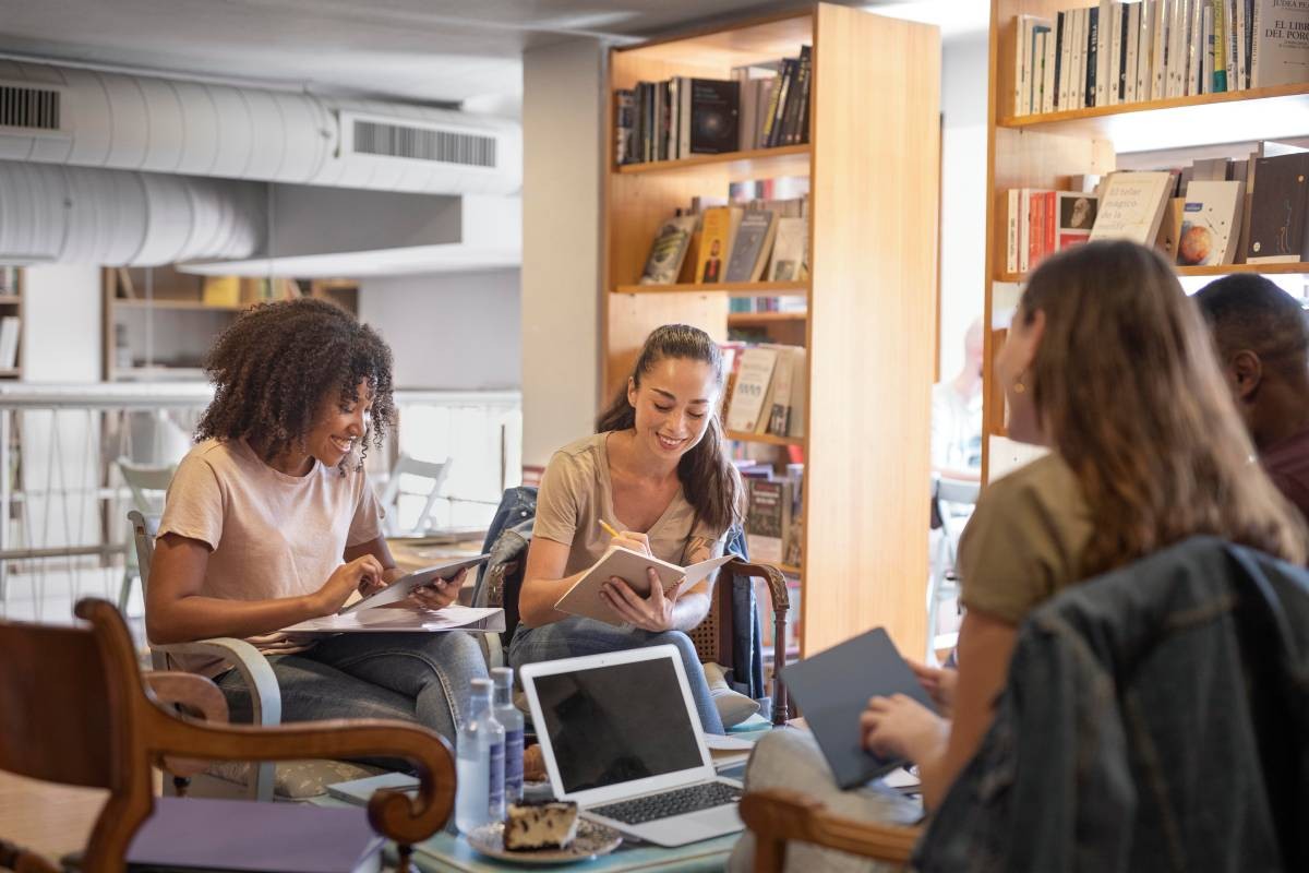 Instituto oferece 500 vagas gratuitas em cursos e mentorias para mulheres em Salvador