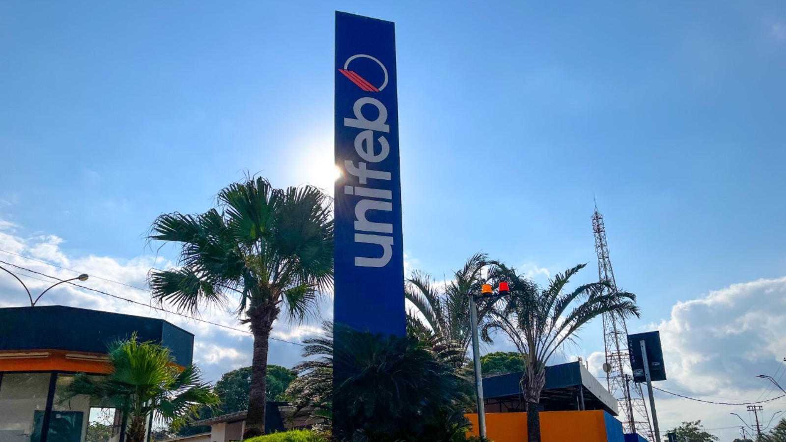 UNIFEB Barretos lança Vestibular 2026 e valorizando a experiência universitária