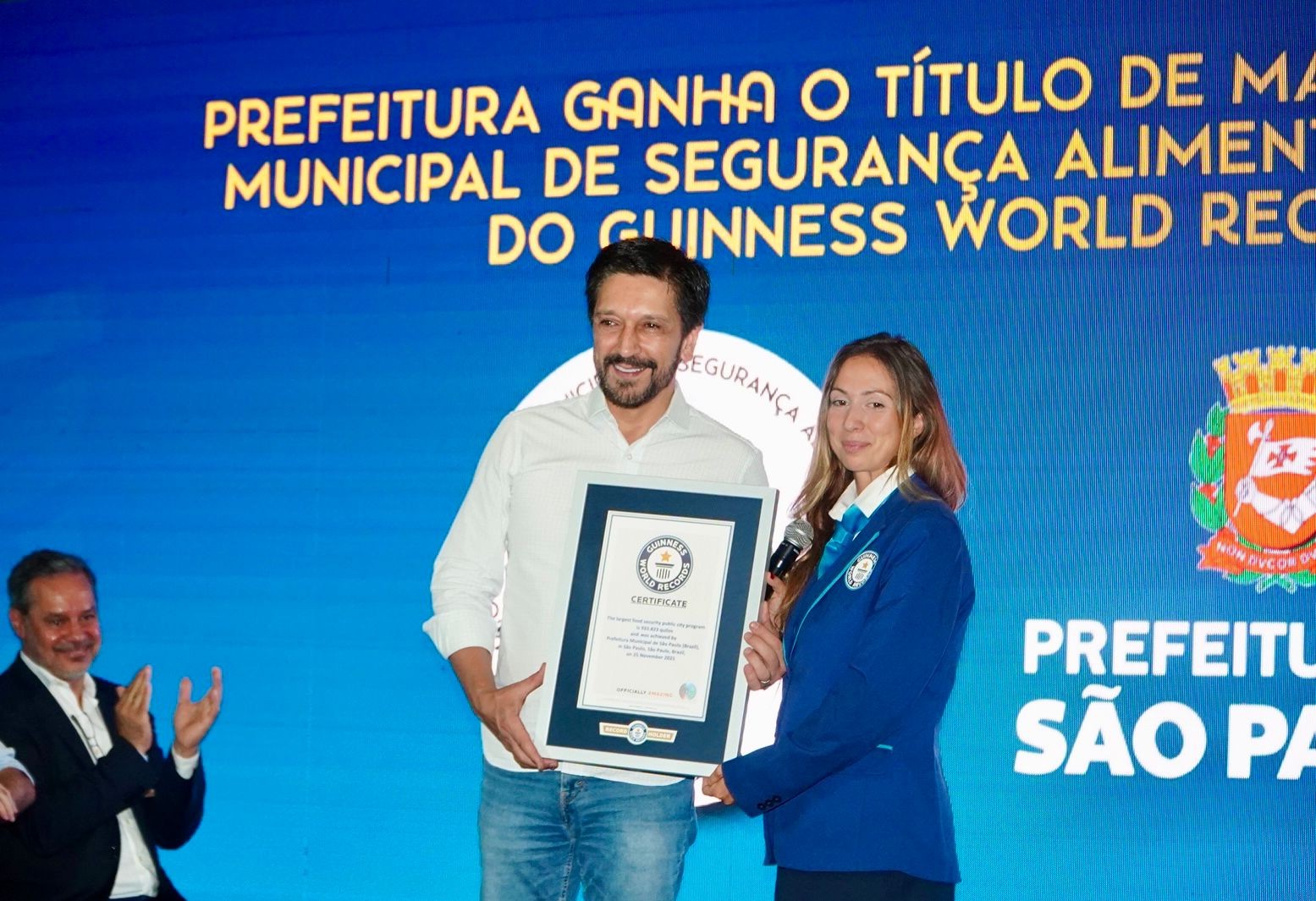 Prefeitura de SP recebe Guinness de maior programa municipal de segurança alimentar do mundo