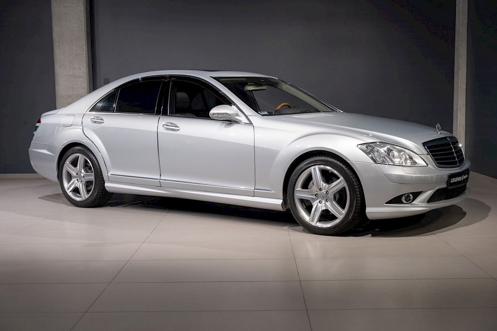 Mercedes-Benz S500 W221 — Foto: Imagem: internet
