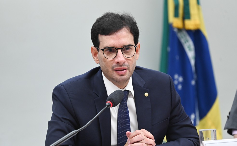 Apresentação do plano de trabalho e votação de requerimentos. Dep. Leo Prates — Foto: Zeca Ribeiro / Câmara dos Deputados